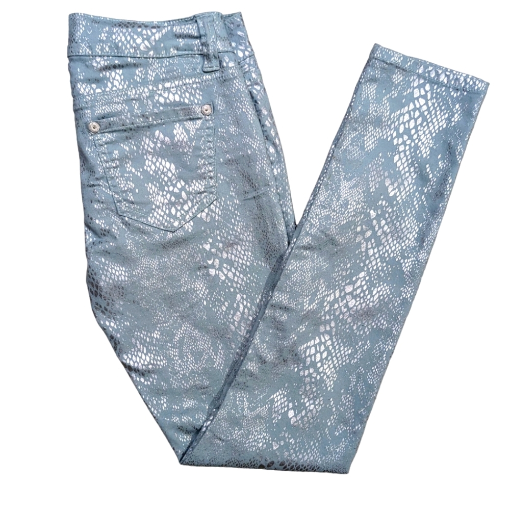 🚨3/$20! Wallflower Metallic Silver Snakeskin Print Skinny Jeans Icy Blue Aqua